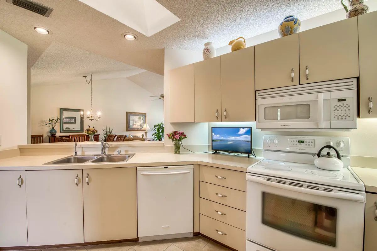 _IMG6387_HDR at 6275 SE Charleston Place B203, Hobe Sound