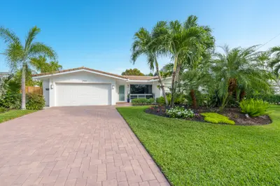 3960 NE 16th Avenue, Oakland Park – Single Family Residence for sale