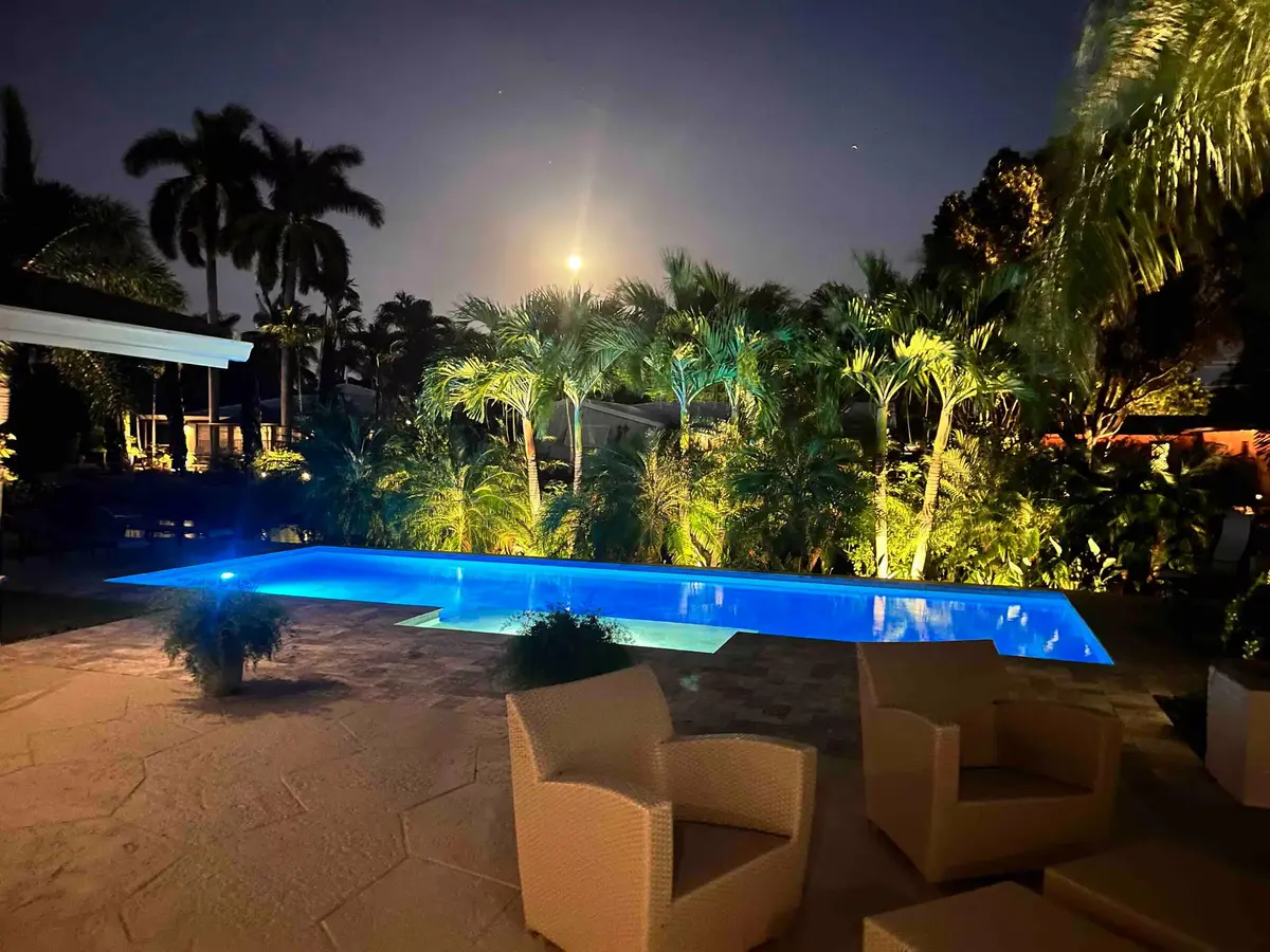 Canal House 2 at 3960 NE 16th Avenue, Oakland Park