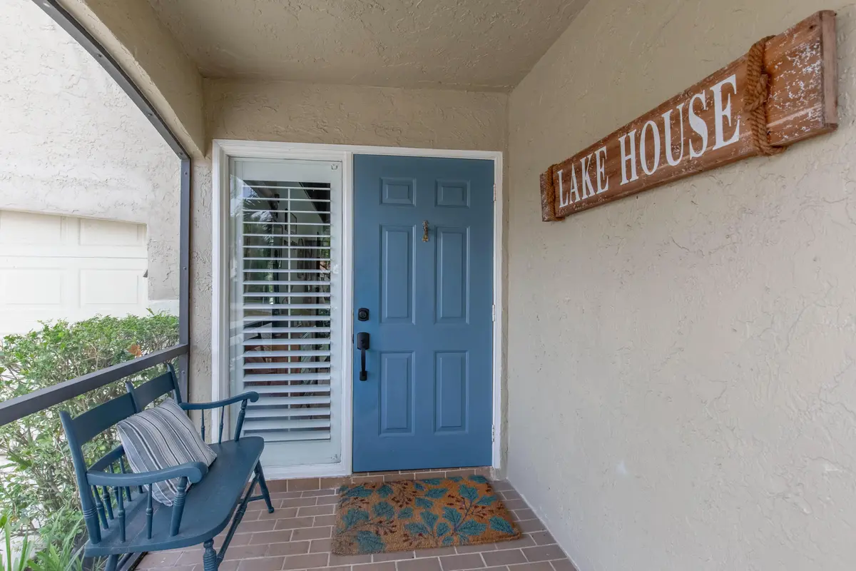 Welcome to Lake Life! at 1734 HARBORSIDE Circle, Wellington