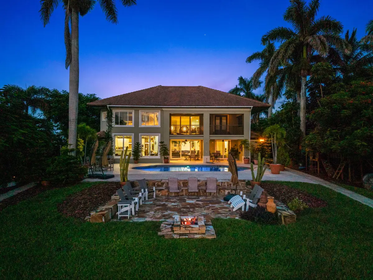 12-web-or-mls-10-print-DJI_2026091419542 at 2362 NW BAY COLONY Court, Stuart
