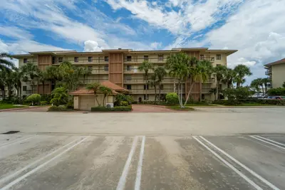 2601 MARINA ISLE Way 204, Jupiter – Condominium for rent