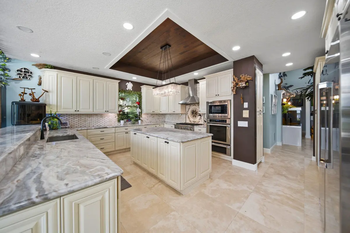 54-web-or-mls-DSC07692 at 2362 NW BAY COLONY Court, Stuart