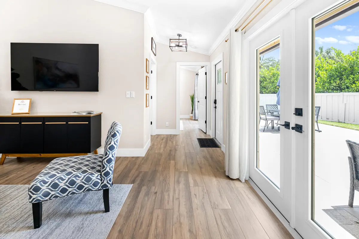 R-2762 at 1672 Hawthorne Place, Wellington
