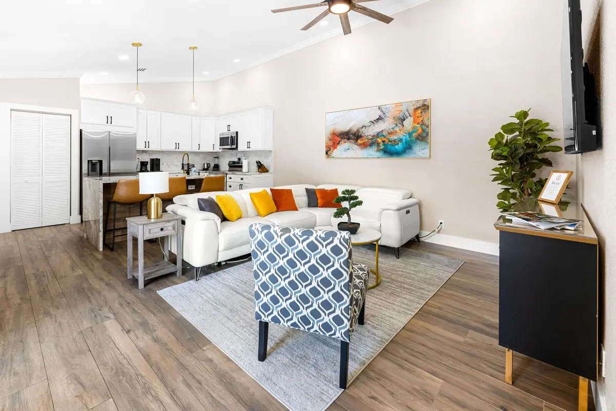 R-2780 at 1672 Hawthorne Place, Wellington