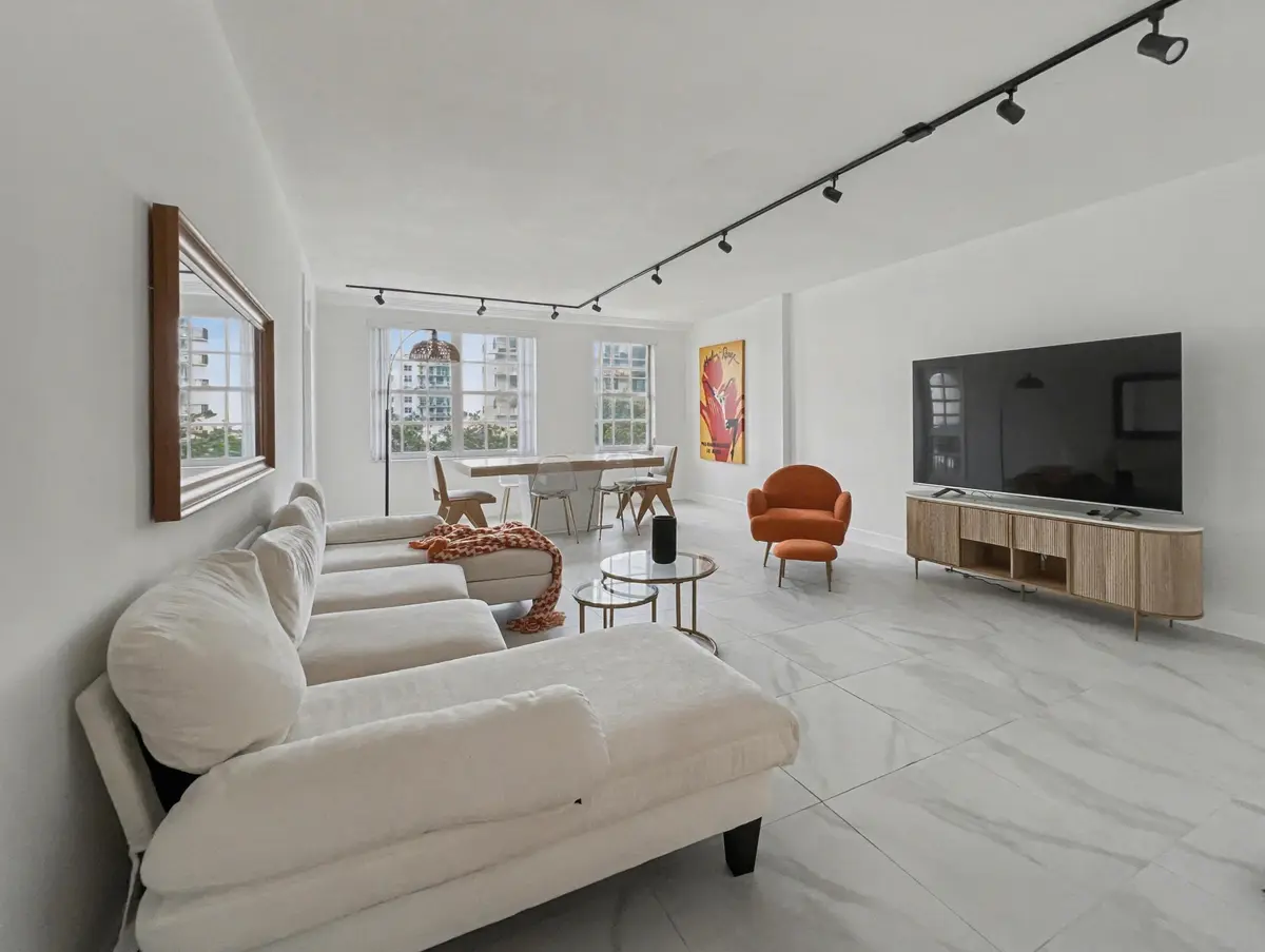 6 Living Room 2 at 3475 S Ocean Boulevard 212, Palm Beach