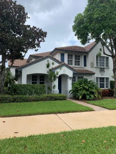 118 EVERGRENE Parkway, Palm Beach Gardens – Condominium for rent