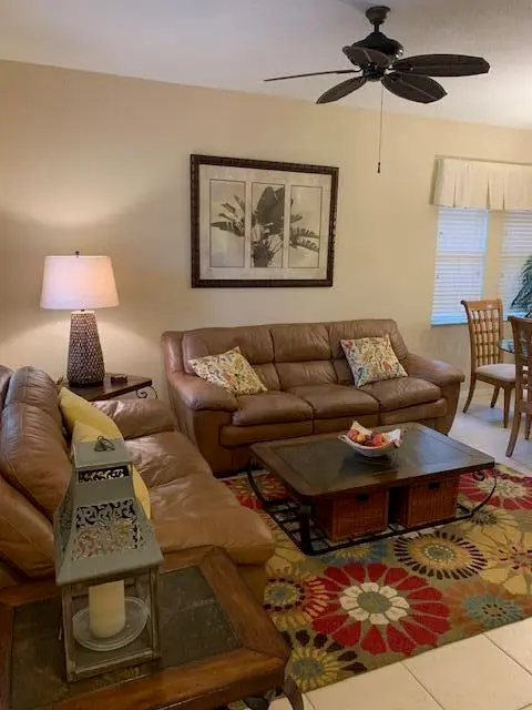 FAMILY ROOM at 118 EVERGRENE Parkway, Palm Beach Gardens