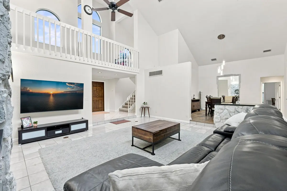Living at 12871 La Rochelle Circle, Palm Beach Gardens