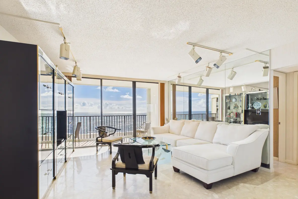 Living Room at 400 OCEAN TRAIL Way 1208, Jupiter