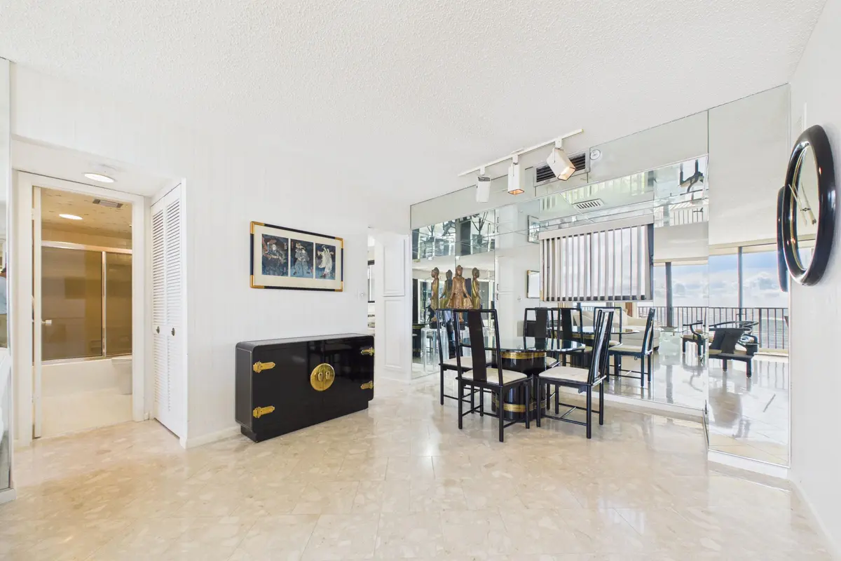 Dining Area at 400 OCEAN TRAIL Way 1208, Jupiter