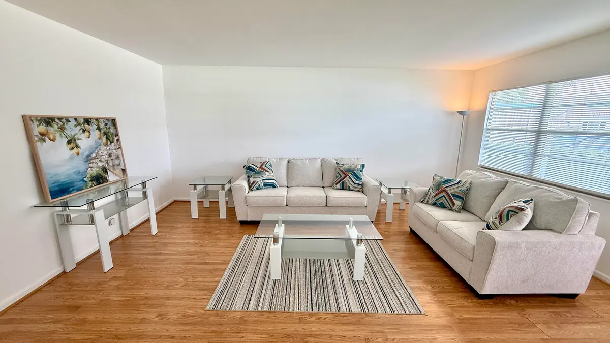 Living Room at 114 OAKRIDGE I 114, Deerfield Beach