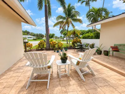 1498 SW 9TH Street, Boca Raton – Single Family Residence for sale