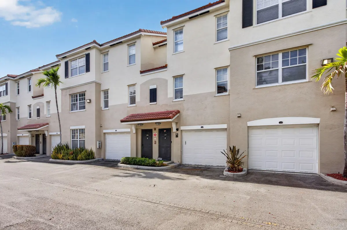 3-web-or-mls-5880-4882 at 5880 W SAMPLE Road 206, Coral Springs