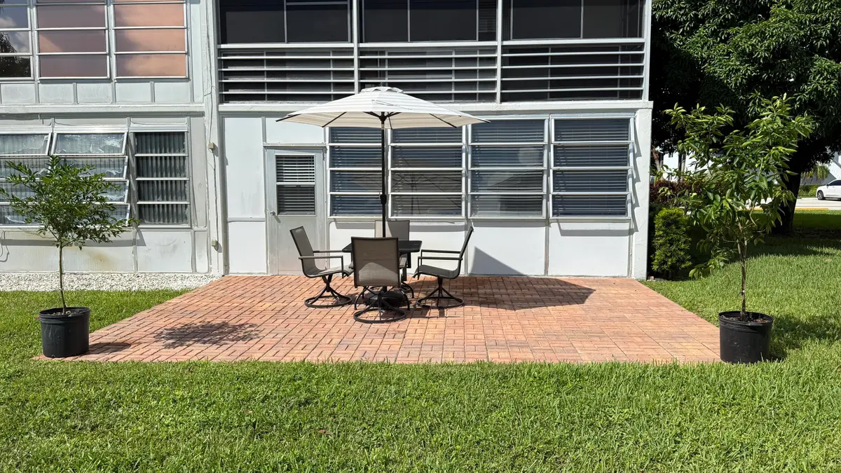 Brick Patio at 114 OAKRIDGE I 114, Deerfield Beach