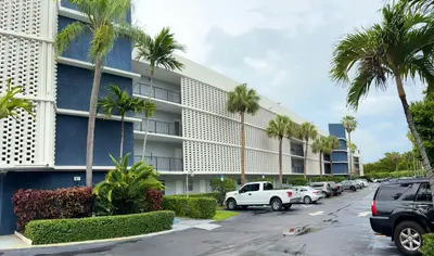 879 NE 195th Street Apt 227, Miami – Condominium for sale