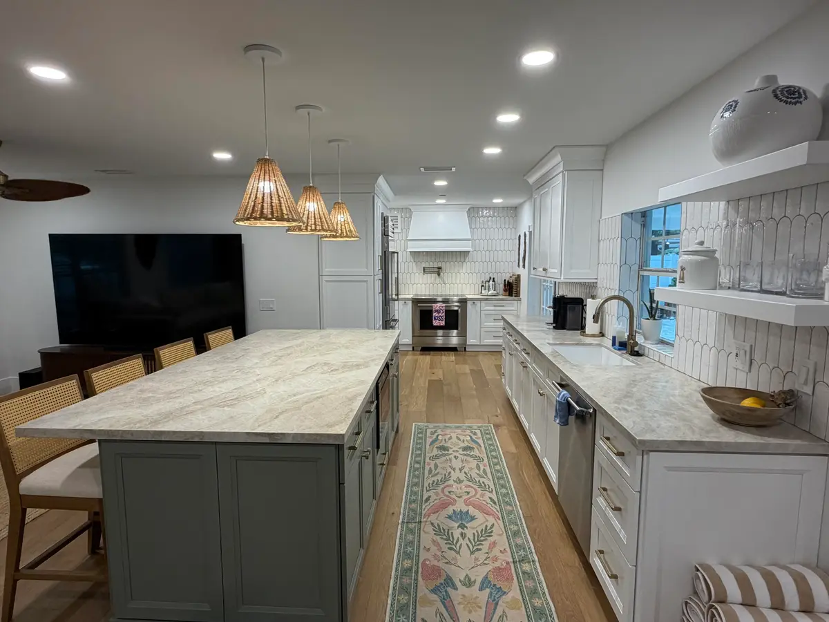kitchen at 1410 SE 12TH Avenue, Deerfield Beach