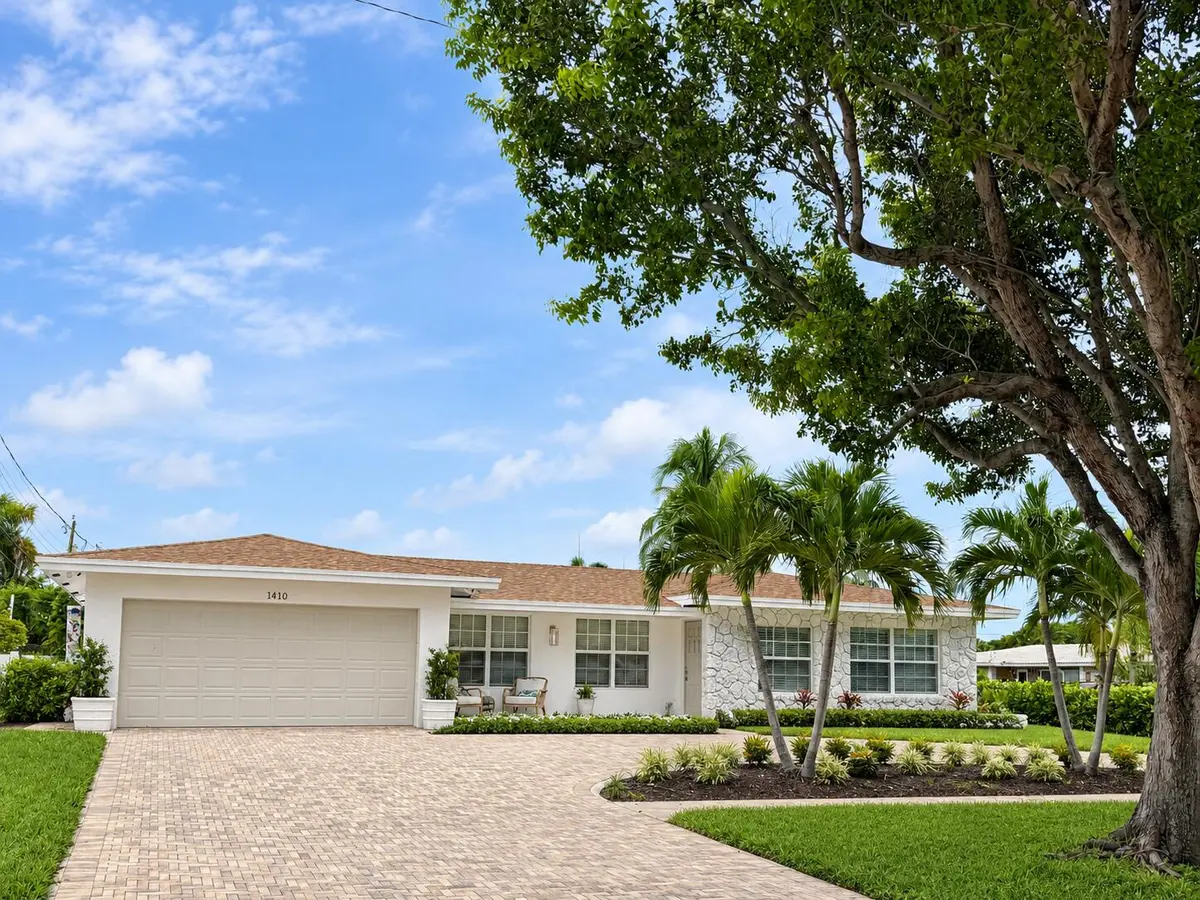 front at 1410 SE 12TH Avenue, Deerfield Beach
