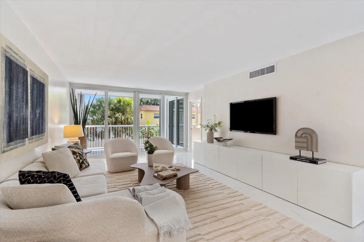 LIVING ROOM at 2200 NE 33rd Avenue 2J, Fort Lauderdale