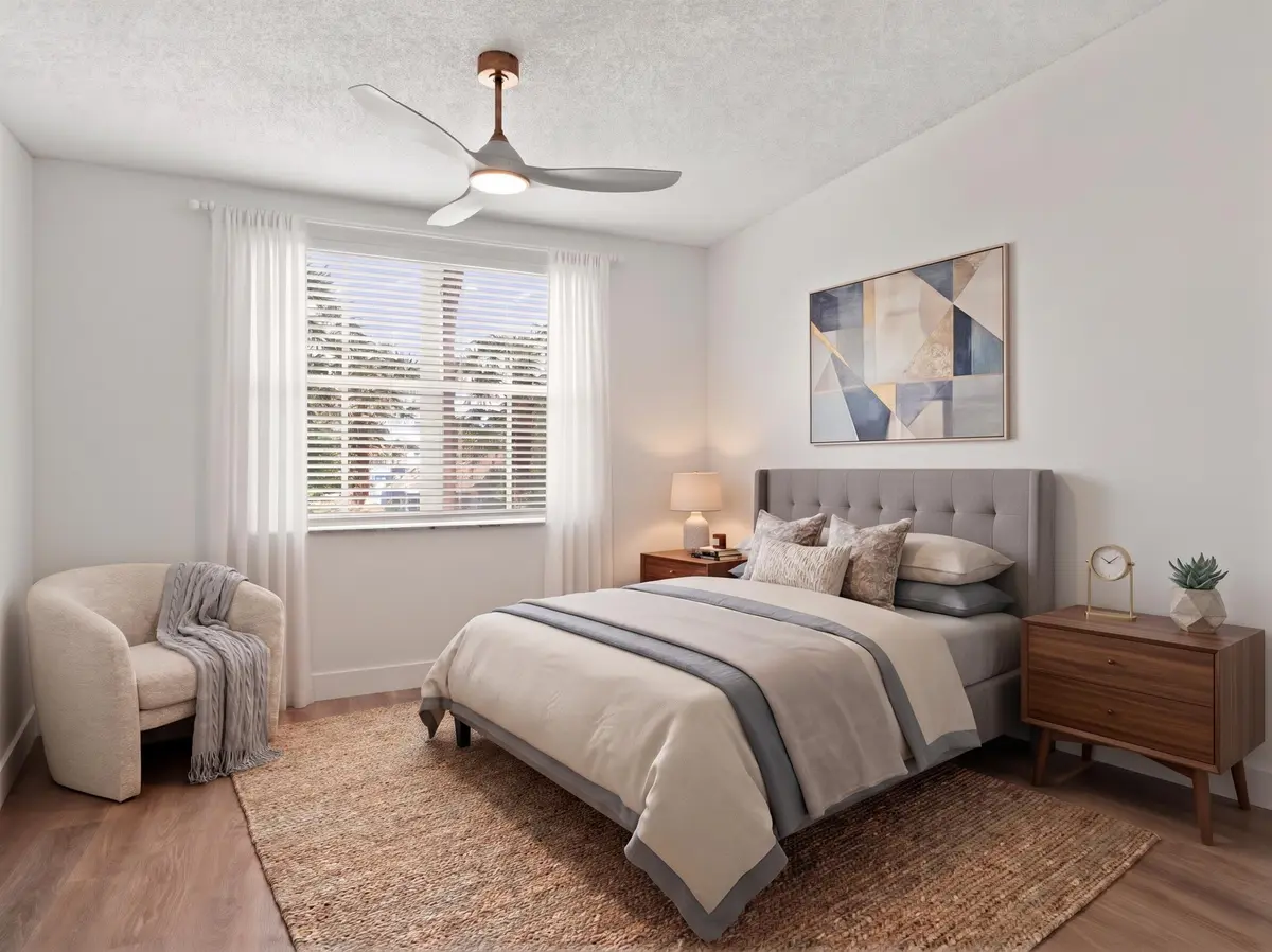 Stage-Master-Bedroom at 2020 GREENVIEW SHORES Boulevard 109, Wellington