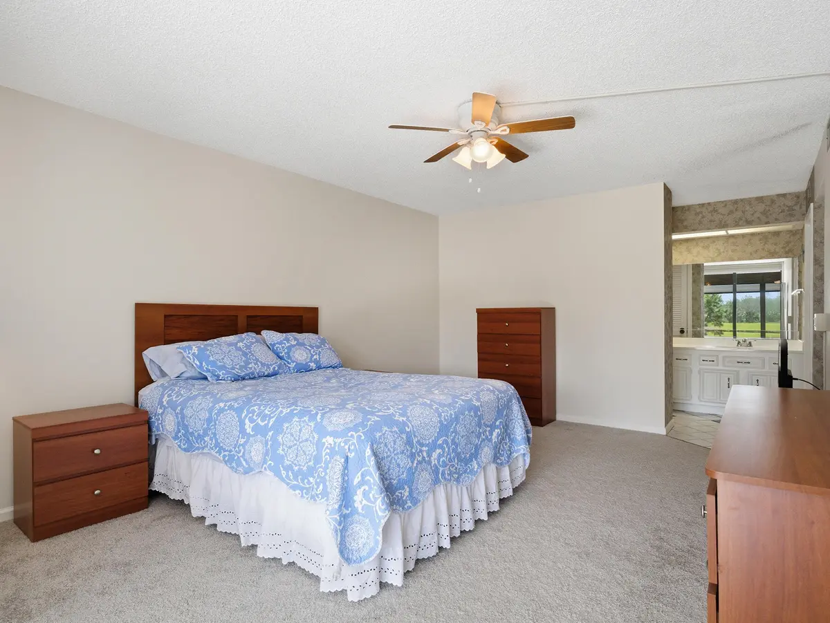 WOODLANDS-PGA-8 at 5390 WOODLAND LAKES Drive 104, Palm Beach Gardens