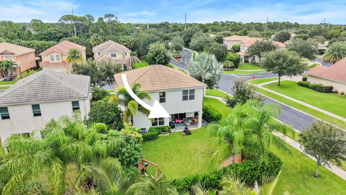 6088 SE Crooked Oak at 6088 SE Crooked Oak Avenue, Hobe Sound