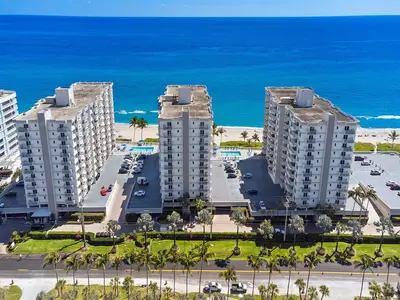 3215 S Ocean Boulevard 906, Highland Beach – Condominium for sale