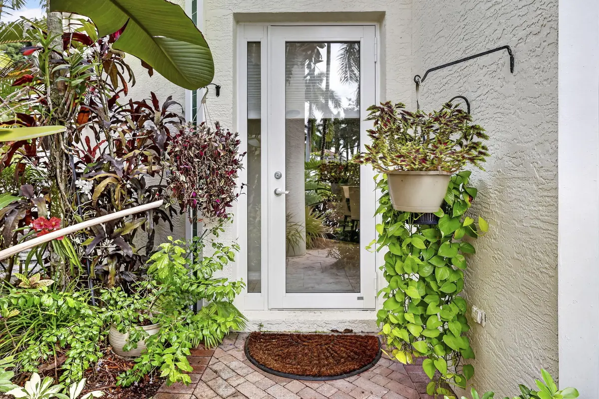 12-web-or-mls-BS1A8630 at 7670 JASMINE Court, West Palm Beach