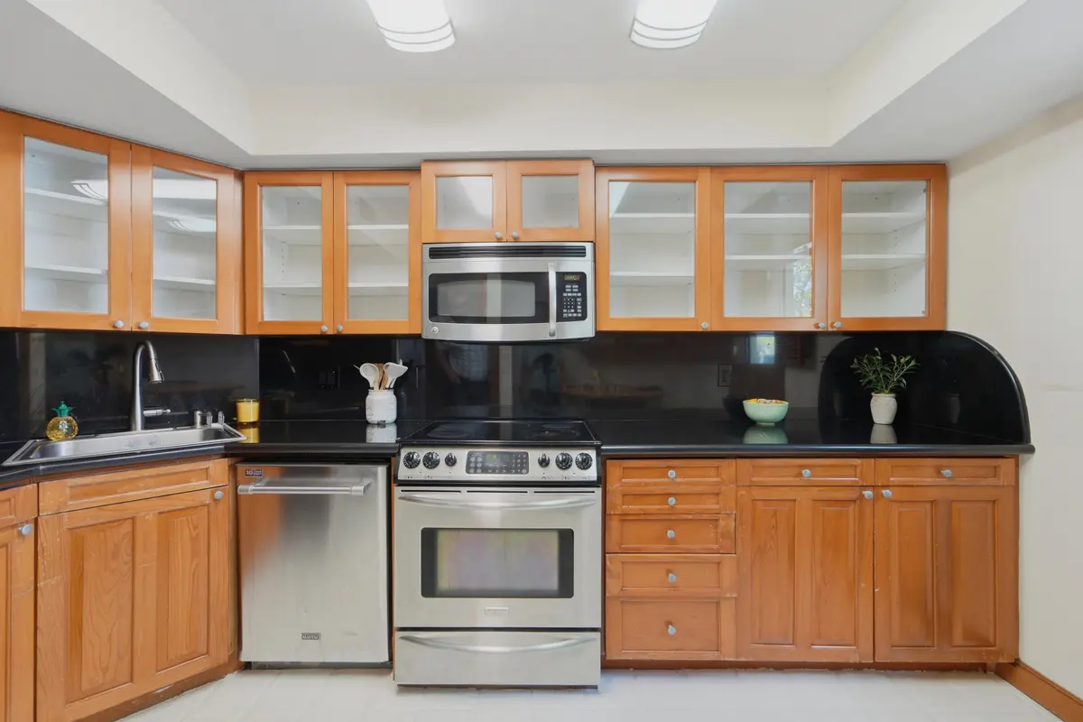 Kitchen at 1700 Presidential Way 103, West Palm Beach