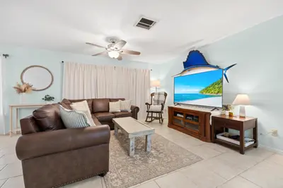 3474 NE Sandra Drive, Jensen Beach – Single Family Residence for sale
