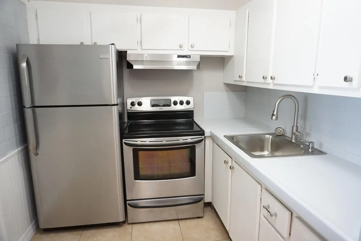 Kitchen at 89 Cambridge D, West Palm Beach