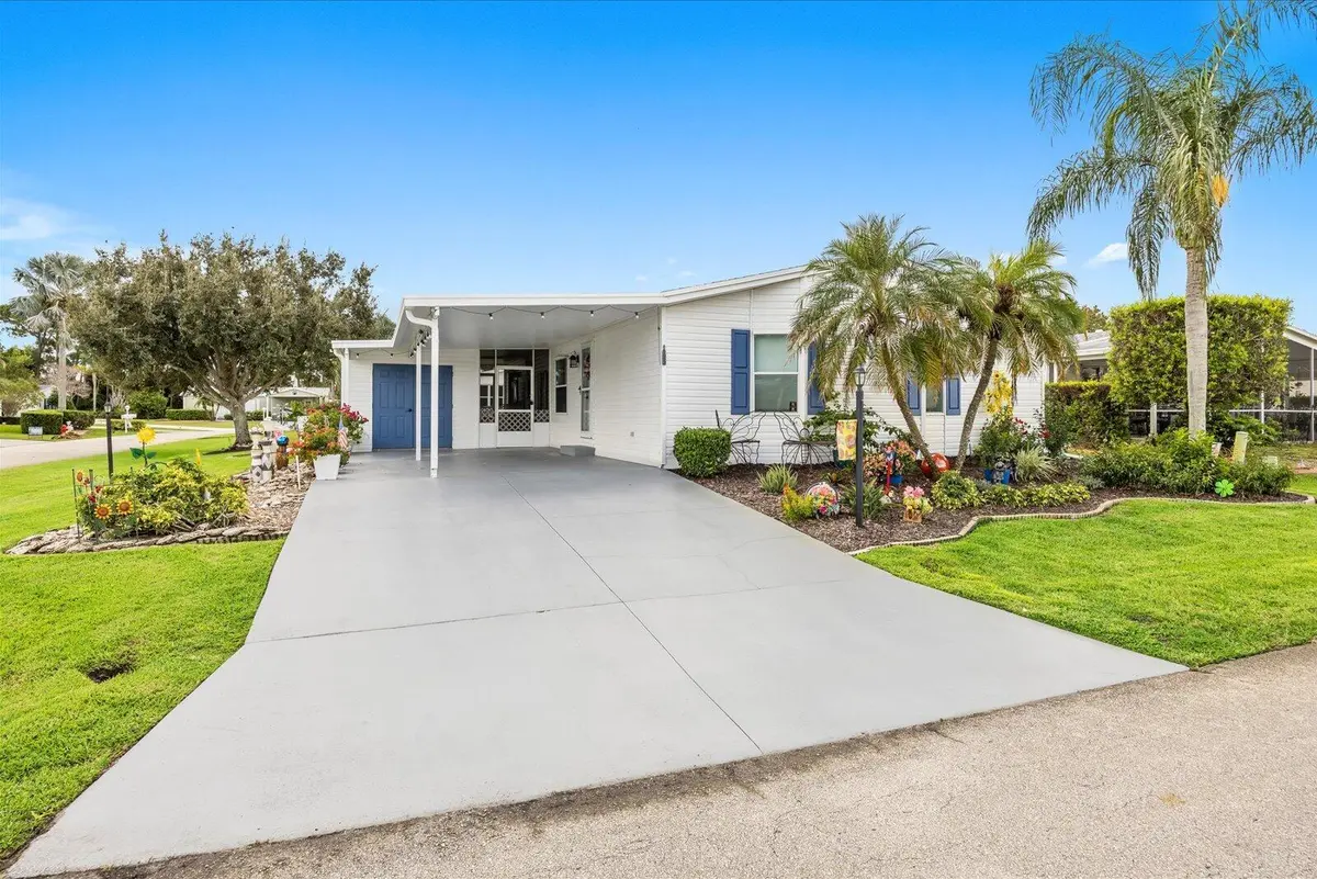 01-five in-28 at 3052 Five Iron Drive, Port St. Lucie