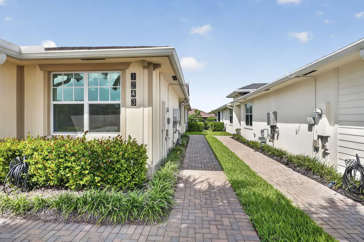 4-web-or-mls-BS1A7501 at 1243 Tangled Orch Trace, Loxahatchee