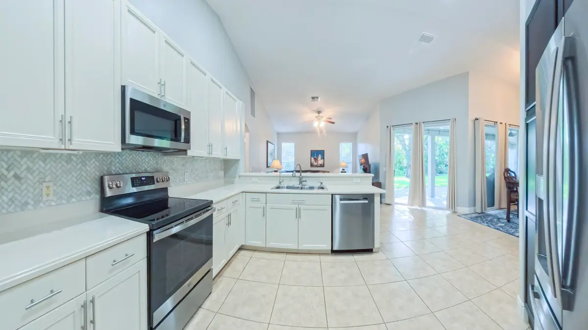 19-IMG_20260917_092810_00_135 at 188 SW Fernleaf Trail, Port St. Lucie