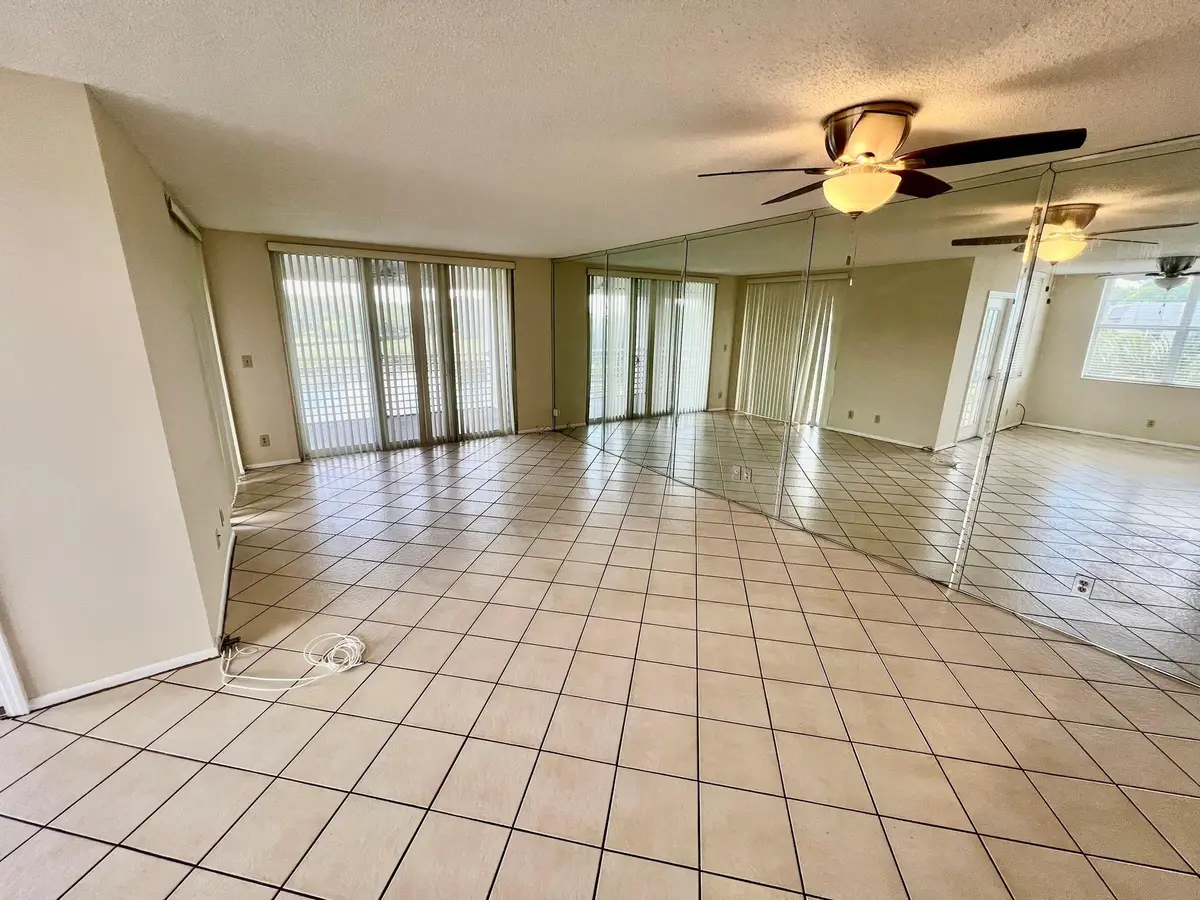 Photo 8 at 9450 Poinciana Place 416, Davie