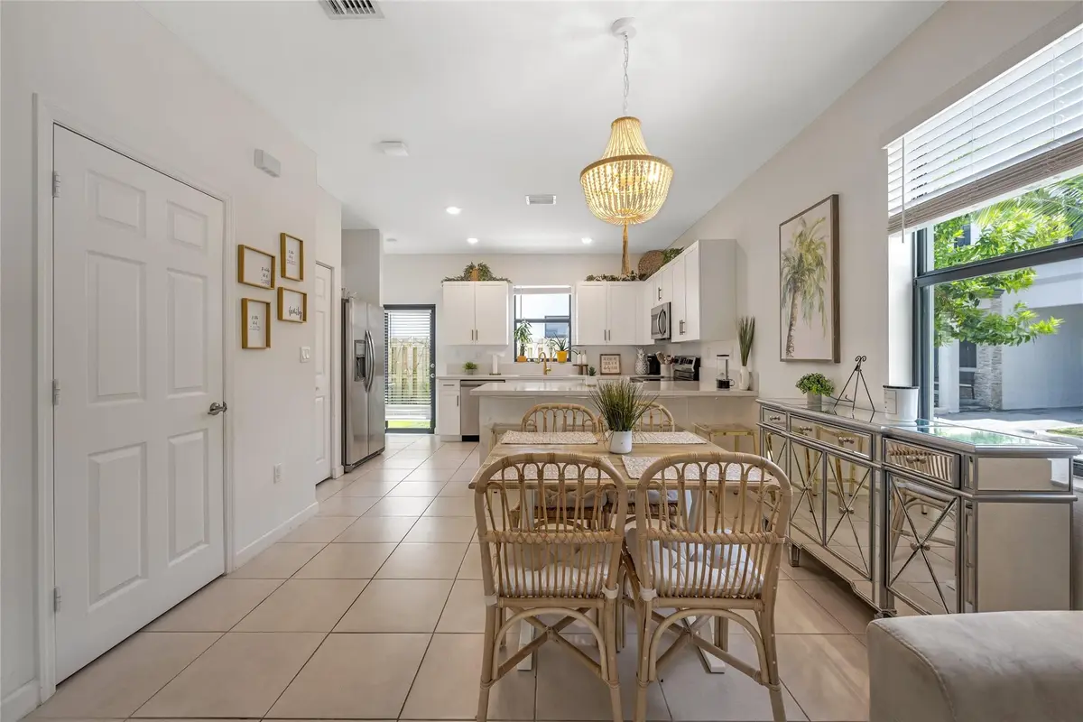 Photo 2 at 1622 SW 28TH Court, Fort Lauderdale