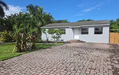 1205 Mathis Street, Lake Worth Beach – Single Family Residence for rent
