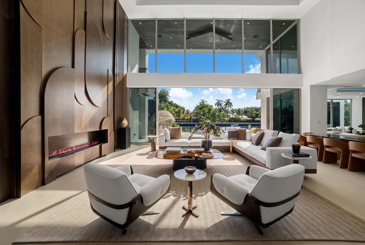 DSC05093-MLS at 414 ROYAL PLAZA Drive, Fort Lauderdale