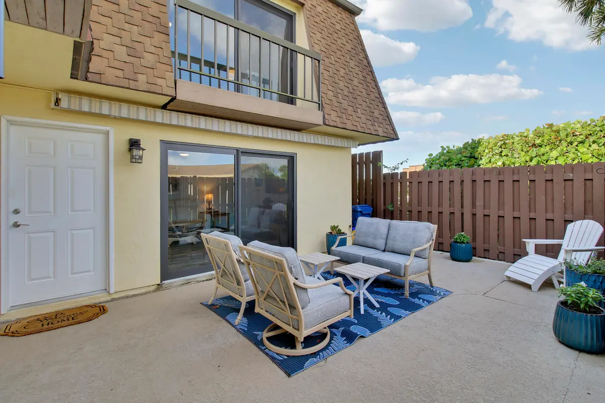 House -4 at 110 N DELAWARE Boulevard 8B, Jupiter
