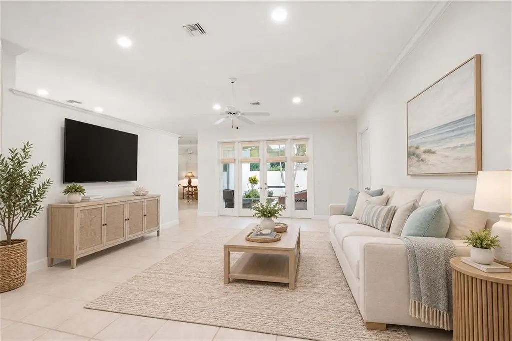 5a at 8421 SABAL PALM Court 8421, Indian River Shores