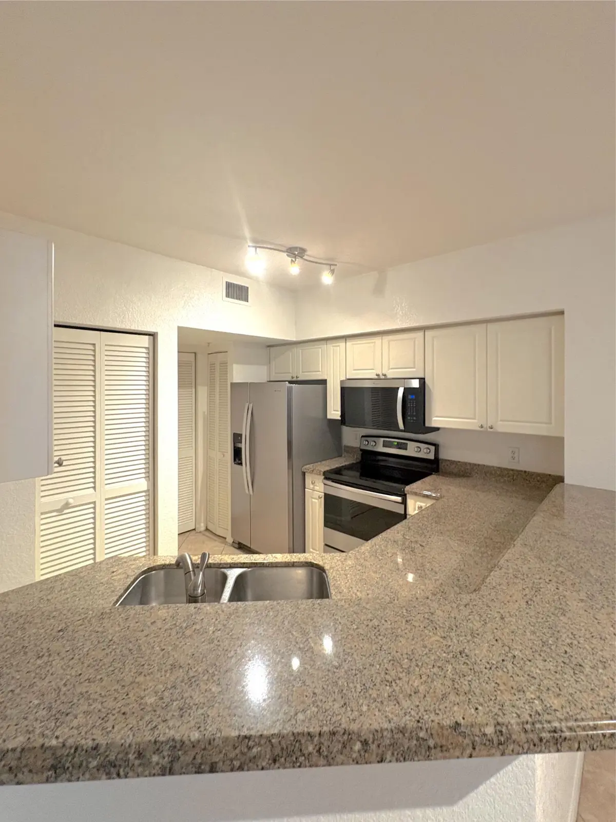 IMG_6230 at 6540 W SAMPLE Road 6540, Coral Springs