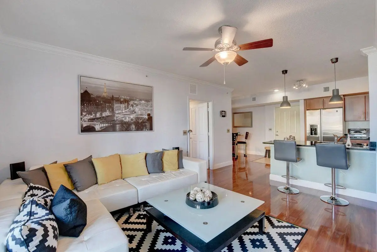 Prado 9 at 600 S Dixie Highway 507, West Palm Beach