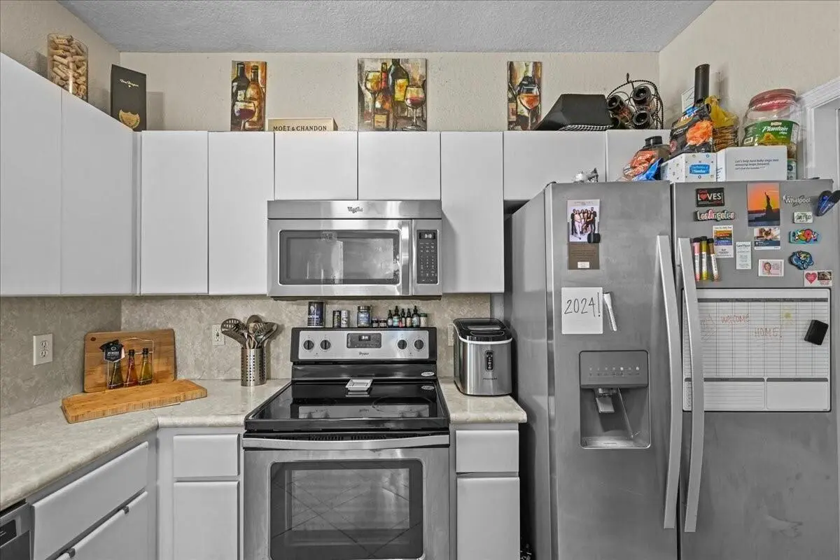 Kitchen at 17064 SW 33rd Court, Miramar