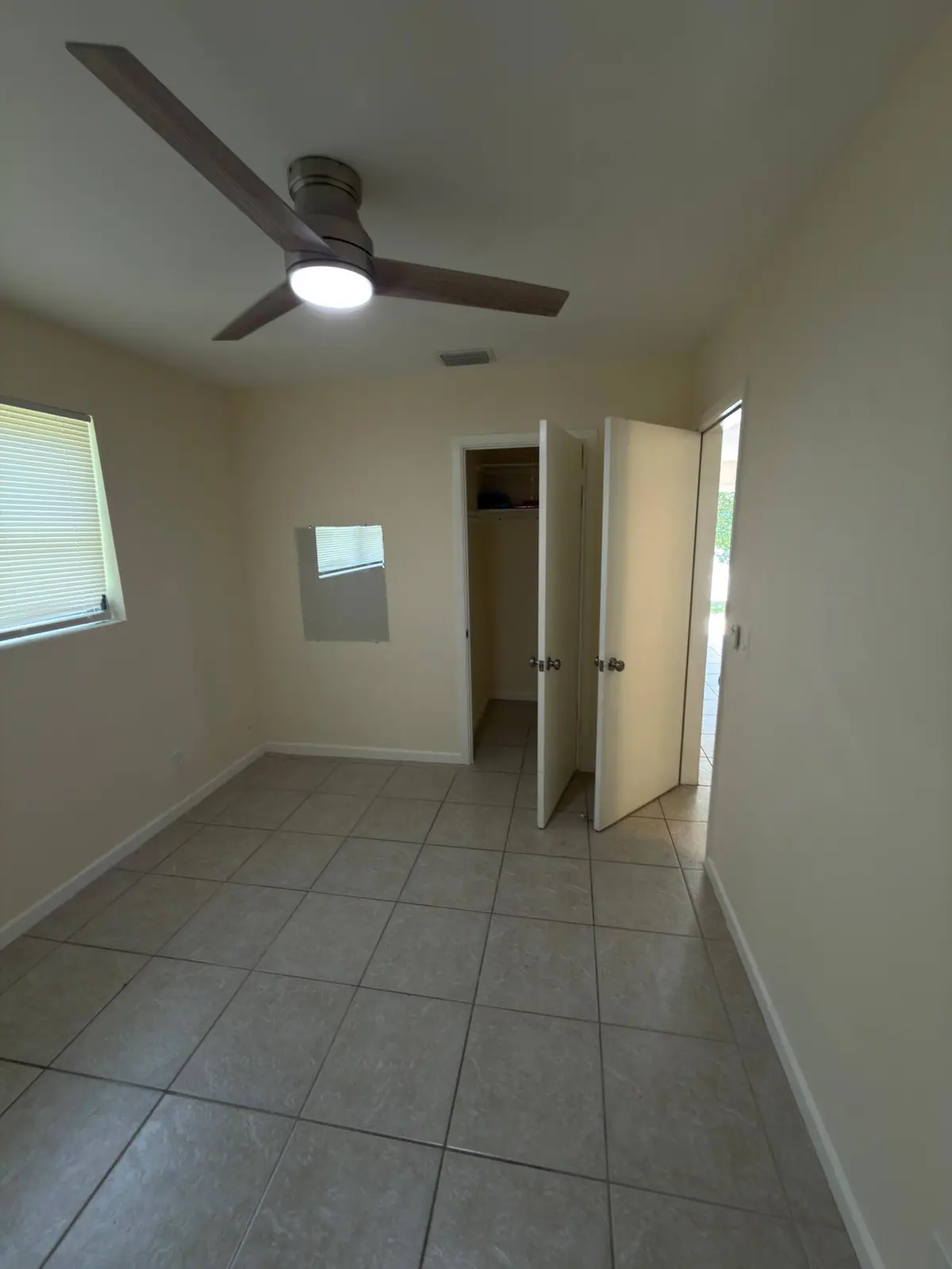 WhatsApp Image 2026-09-18 at 11.35.19 AM at 307 Northlake Drive, North Palm Beach