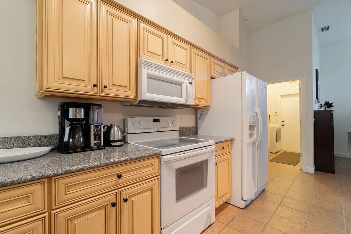 17-web-or-mls-DSC05369-Enhanced-NR at 1487 Windship Circle, Wellington