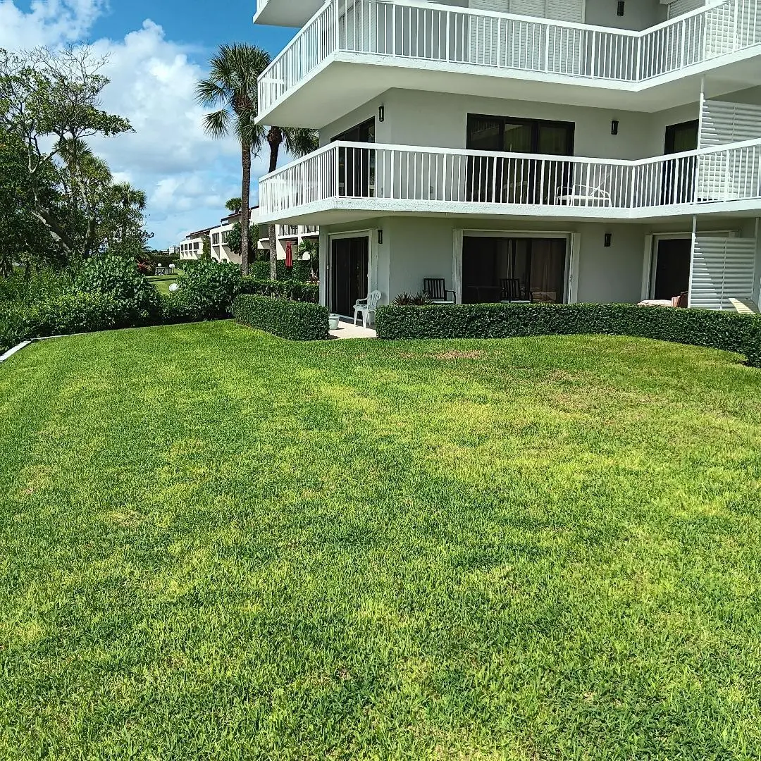rear at 3501 S OCEAN Boulevard 107, South Palm Beach