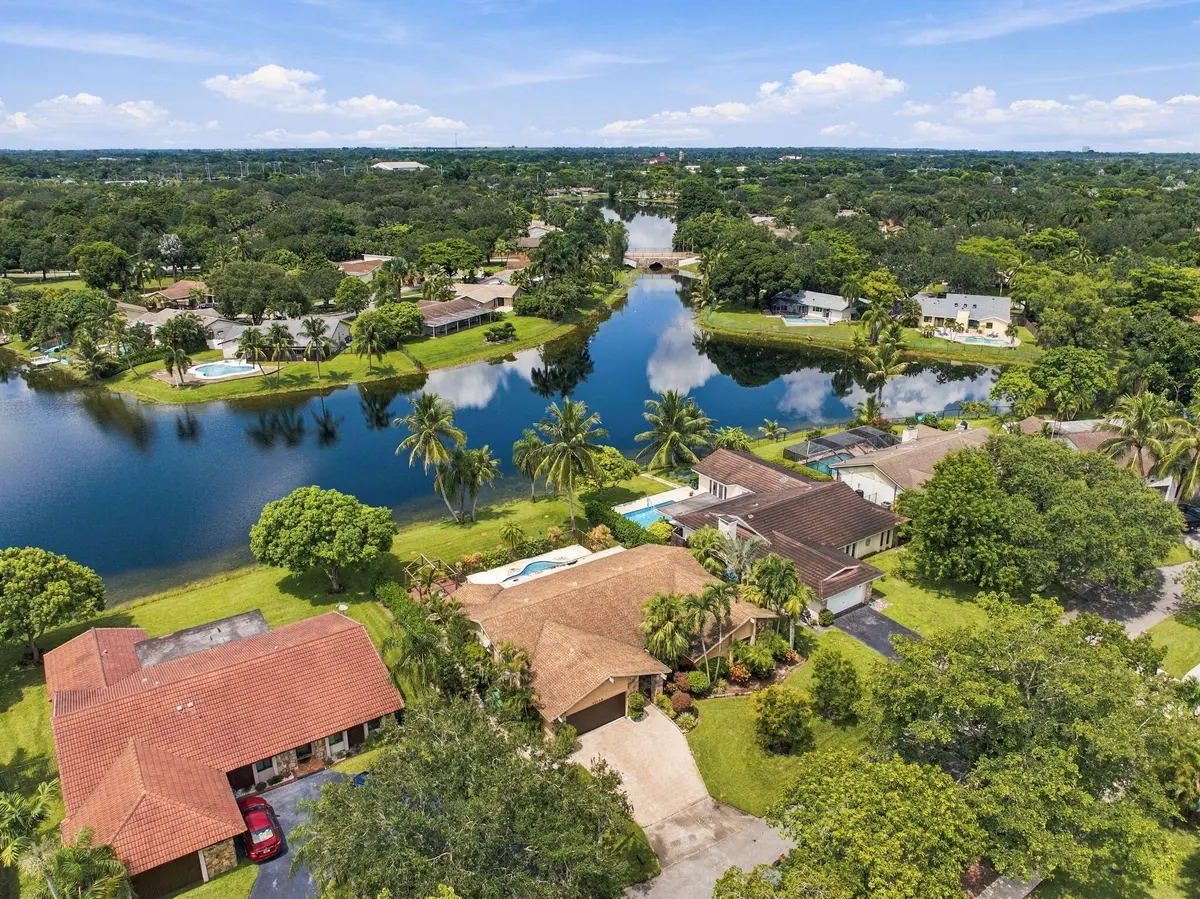 56-web-or-mls-11713-spinnaker-way at 11713 Spinnaker Way, Cooper City