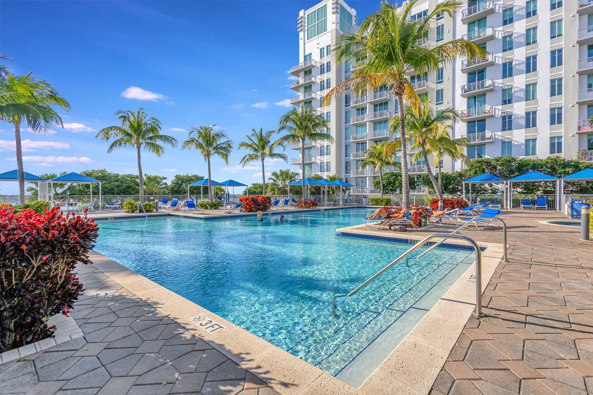 Salt Chlorinated, heated pool at 300 S Australian Avenue Unit 425, West Palm Beach