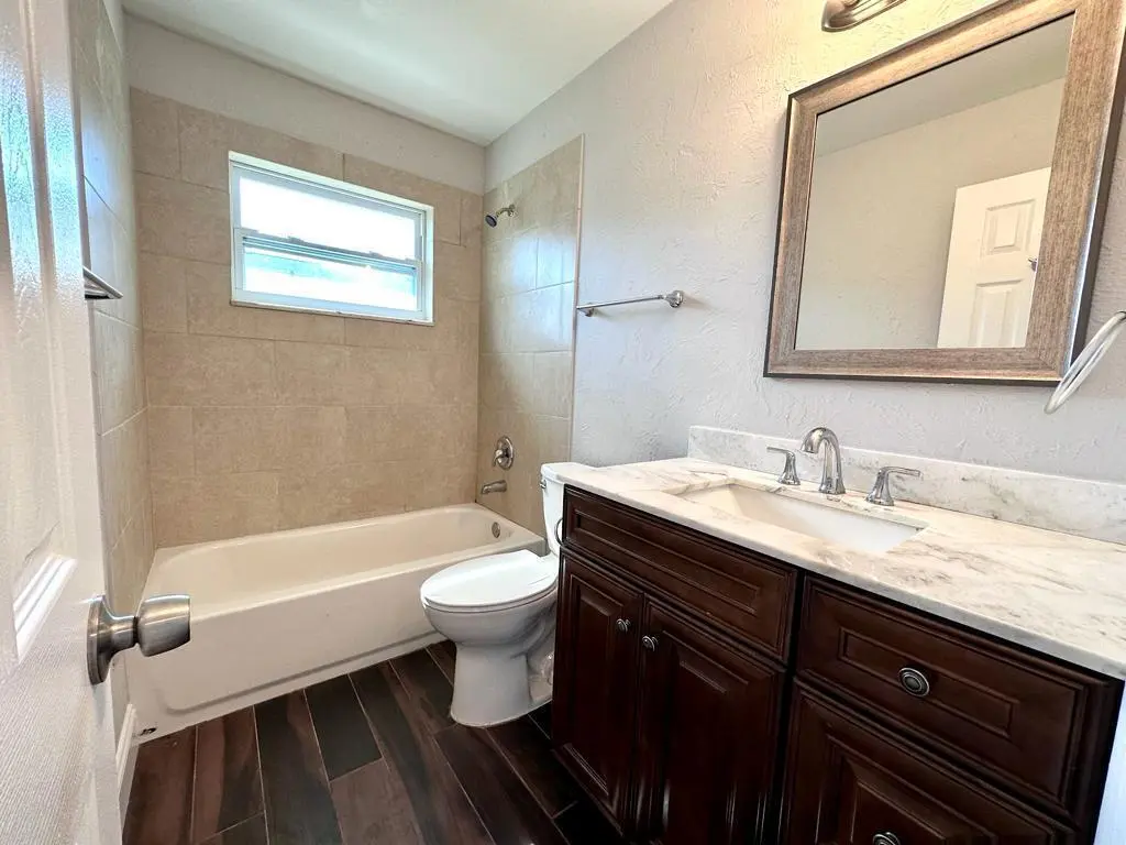 a0745d11-fac6-423e-a5ee-533a1702a506 at 812 Center Street Unit 3, Jupiter