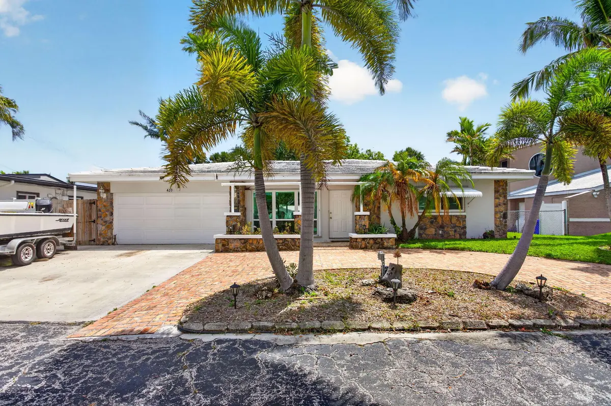 1-web-or-mls-420-3906 at 420 SE 14TH Avenue, Pompano Beach
